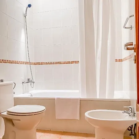 Alloggio in famiglia Habitacion Privada + Bano Privado En La Vivienda Lajares